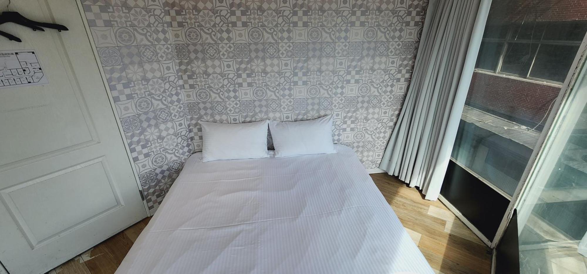 Cheers Loft Self Check-In Hotel Taipei Exterior photo
