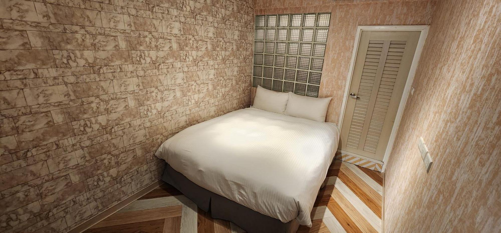 Cheers Loft Self Check-In Hotel Taipei Exterior photo