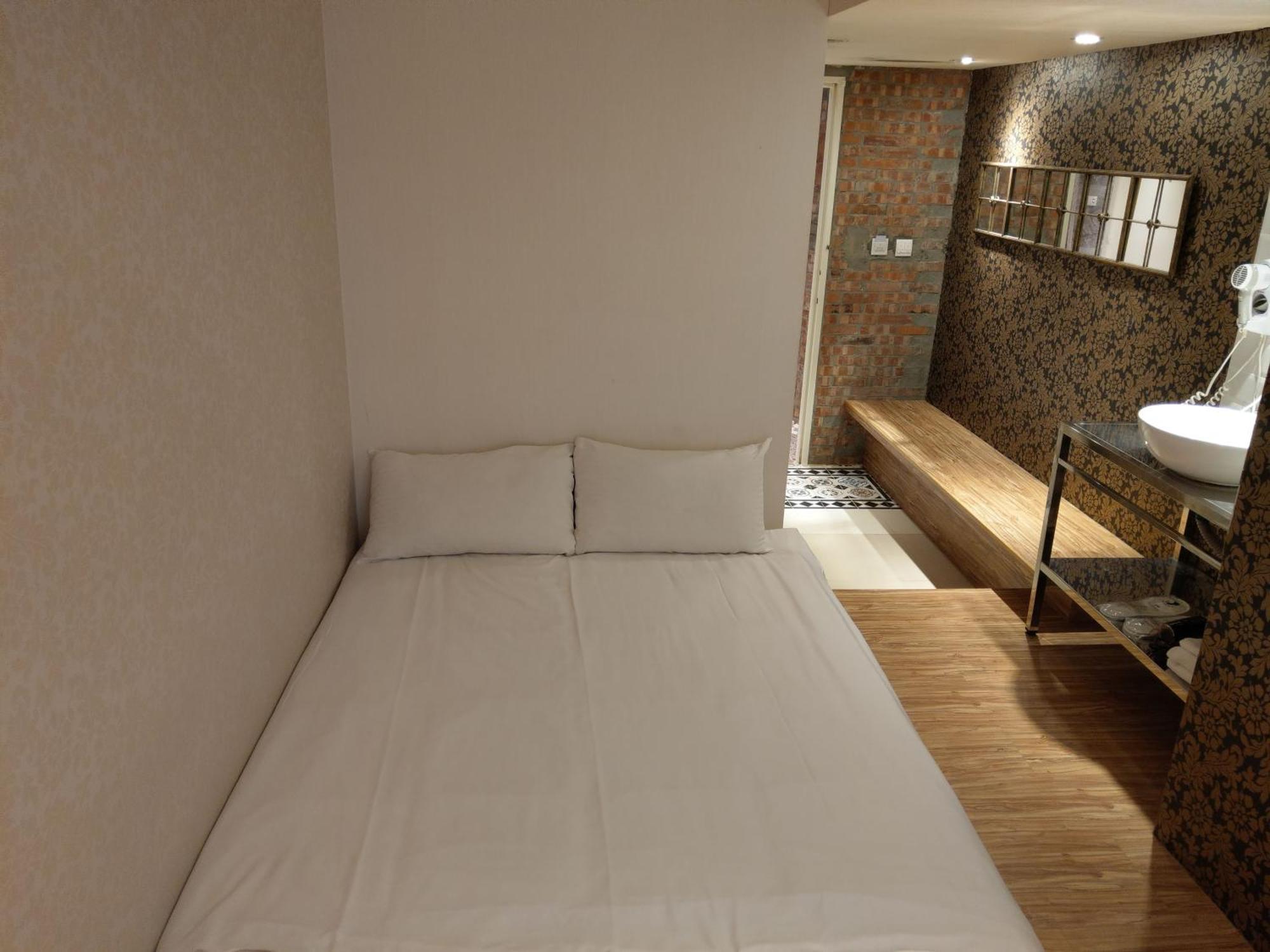 Cheers Loft Self Check-In Hotel Taipei Exterior photo
